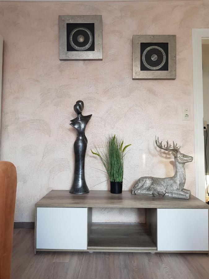 Ankerplatz Appartement Neufolstenhausen Buitenkant foto